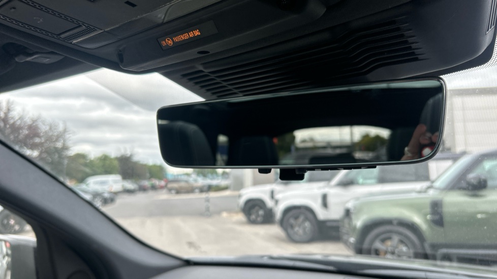 Land Rover Discovery Sport 2.0 D200 Urban Edition 5dr Auto Diesel Station Wagon - Image 44