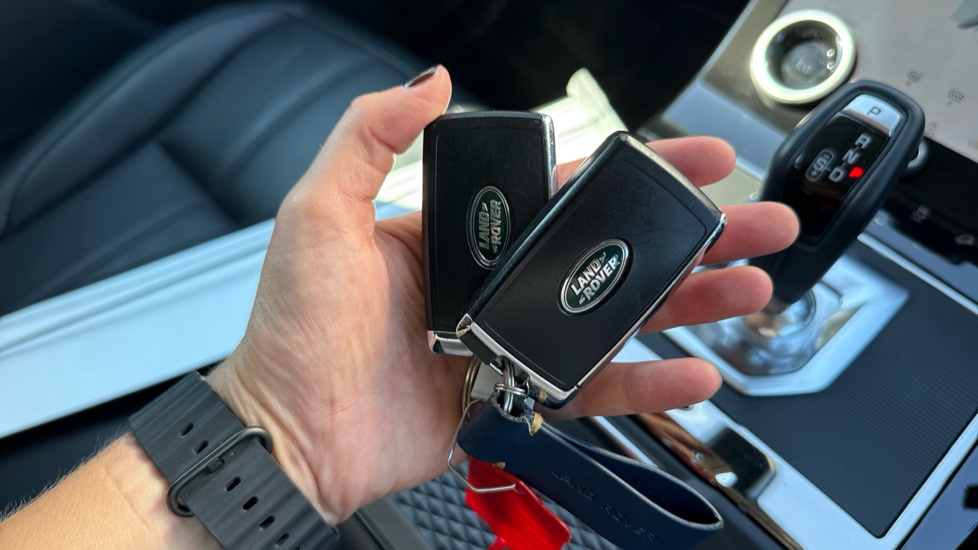Land Rover Range Rover Evoque 2.0 D200 R-Dynamic SE 5dr Auto Diesel Hatchback - Image 36