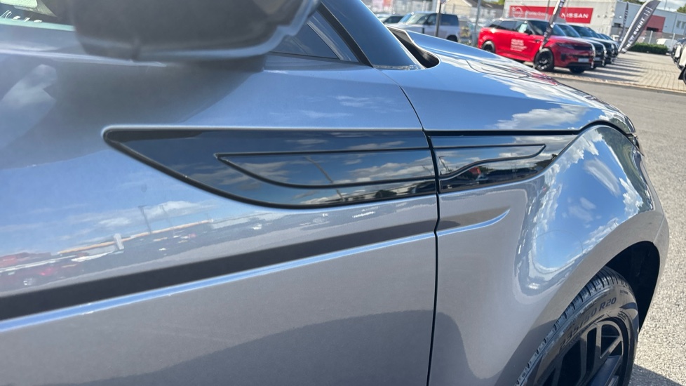 Land Rover Range Rover Evoque 2.0 D200 R-Dynamic S 5dr Auto Diesel Hatchback - Image 21