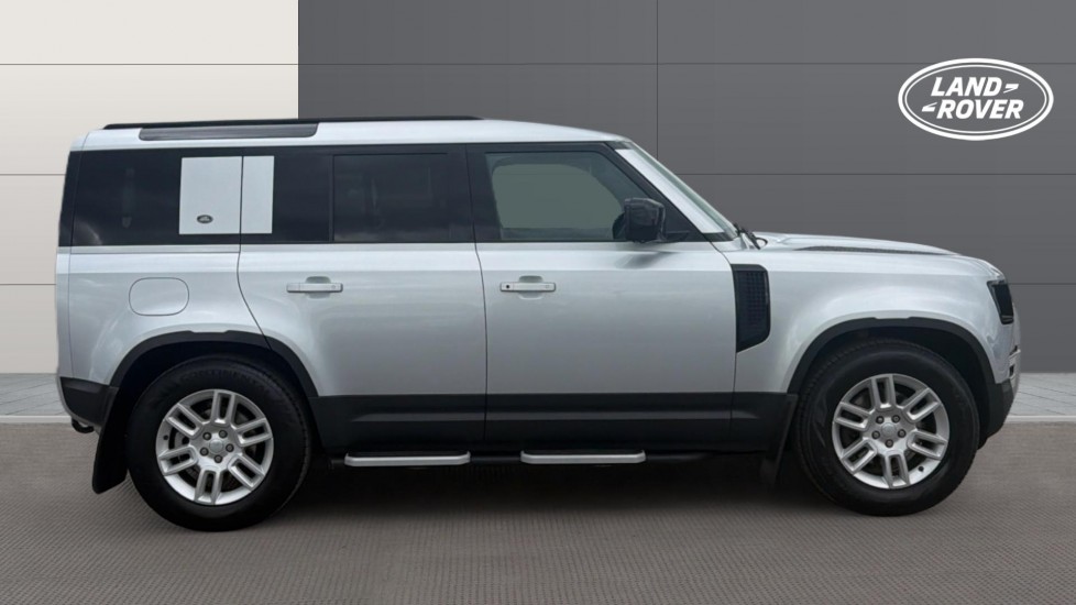Land Rover Defender 3.0 D250 S 110 5dr Auto Diesel Estate - Image 5