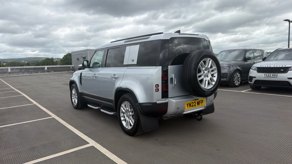 Land Rover Defender 3.0 D250 S 110 5dr Auto Diesel Estate - Image 40