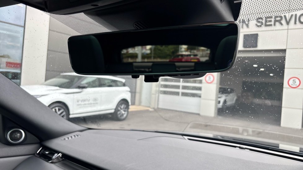 Land Rover Range Rover Evoque 2.0 D180 R-Dynamic HSE 5dr Auto Diesel Hatchback - Image 37