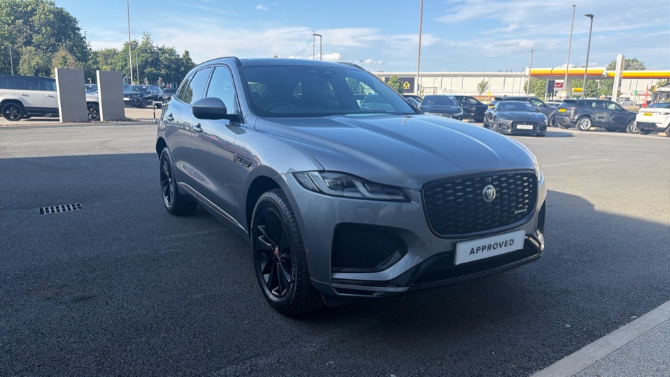 Jaguar F-Pace 2.0 P250 R-Dynamic SE 5dr Auto AWD Petrol Estate - Image 30