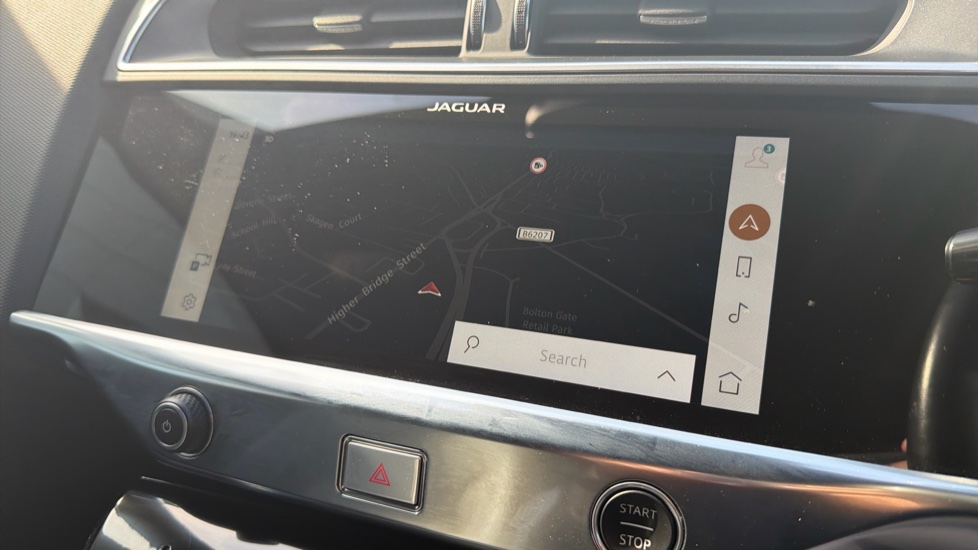 Jaguar I-Pace 294kW EV400 HSE Black 90kWh 5dr Auto 11kW Charger Electric Estate - Image 11