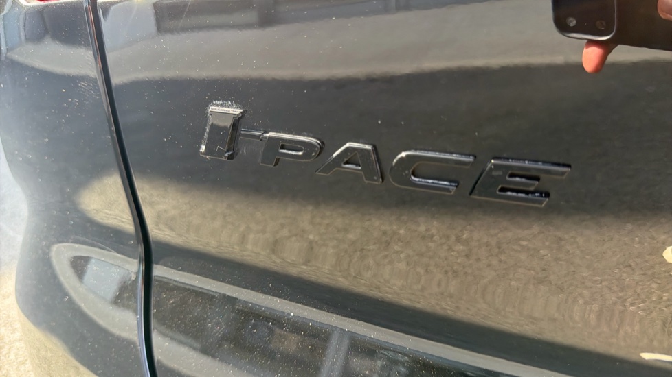 Jaguar I-Pace 294kW EV400 HSE Black 90kWh 5dr Auto 11kW Charger Electric Estate - Image 34