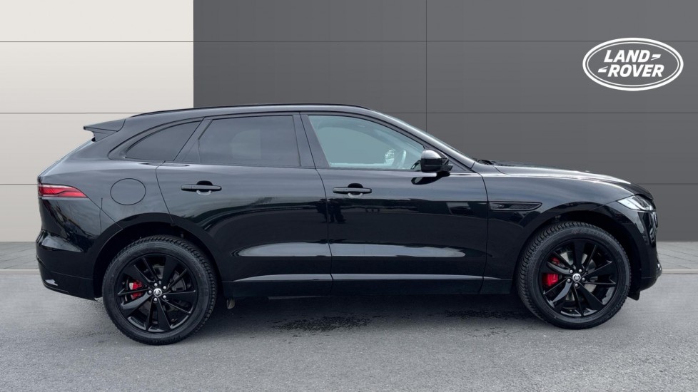 Jaguar F-Pace 2.0 D200 R-Dynamic SE Black 5dr Auto AWD Diesel Estate - Image 5