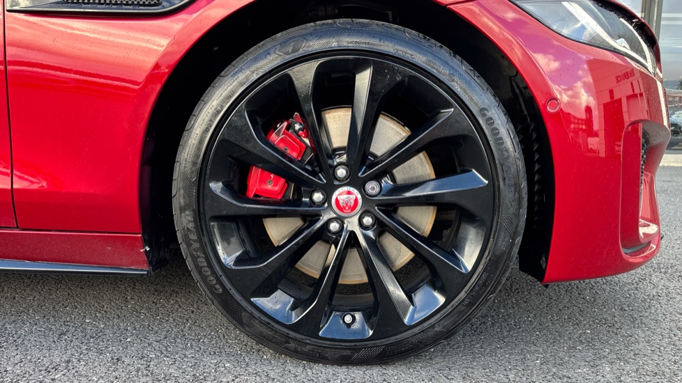 Jaguar XE 2.0 P250 R-Dynamic Black 4dr Auto Petrol Saloon - Image 8