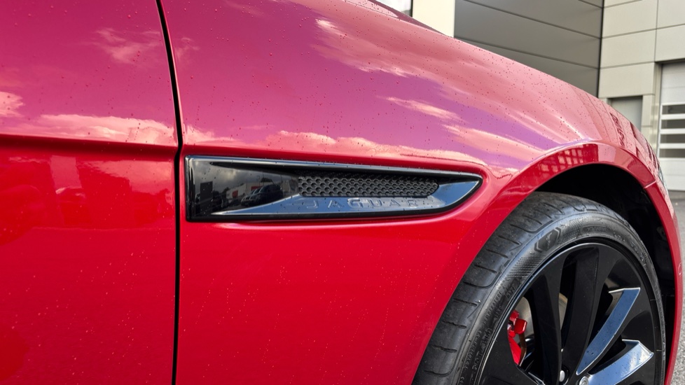 Jaguar XE 2.0 P250 R-Dynamic Black 4dr Auto Petrol Saloon - Image 21