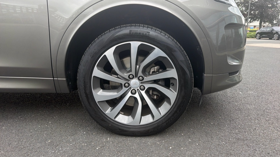 Land Rover Discovery Sport 1.5 P300e Urban Edition 5dr Auto [5 Seat] Station Wagon - Image 8