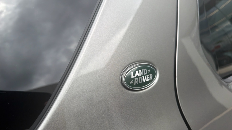 Land Rover Discovery Sport 1.5 P300e Urban Edition 5dr Auto [5 Seat] Station Wagon - Image 45