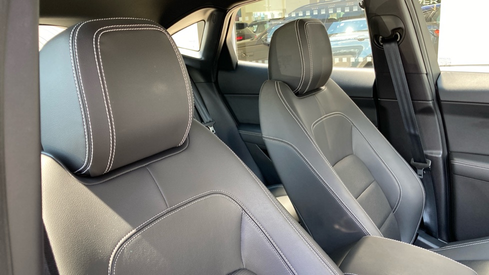 Jaguar E-Pace 2.0 D200 R-Dynamic SE Black 5dr Auto Diesel Estate - Image 25