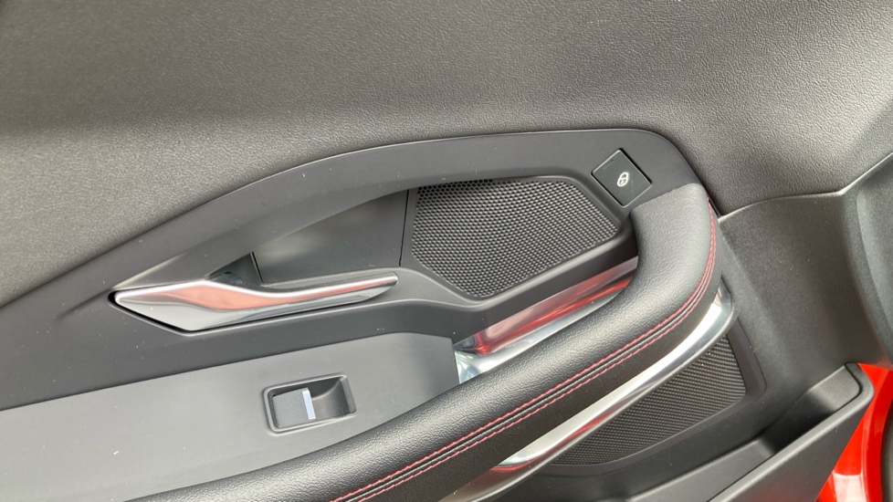 Jaguar E-Pace 2.0 [200] Chequered Flag Edition 5dr Auto Petrol Estate - Image 33