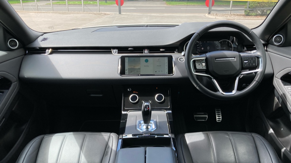 Land Rover Range Rover Evoque 1.5 P300e Evoque Edition 5dr Auto Hatchback - Image 9