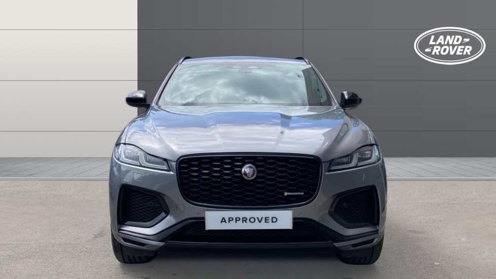 Jaguar F-Pace 2.0 P400e R-Dynamic Black 5dr Auto AWD Estate - Image 7