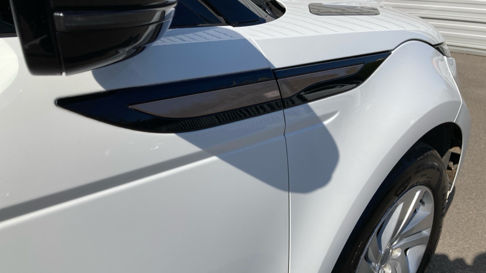 Land Rover Range Rover Evoque 1.5 P300e R-Dynamic S 5dr Auto Hatchback - Image 21
