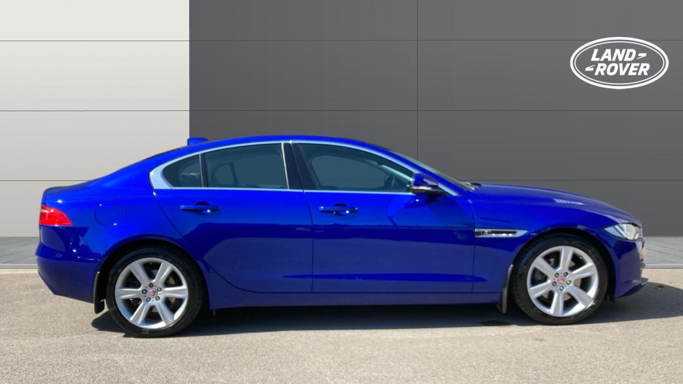 Jaguar XE 2.0d [180] Portfolio 4dr Auto Diesel Saloon - Image 5