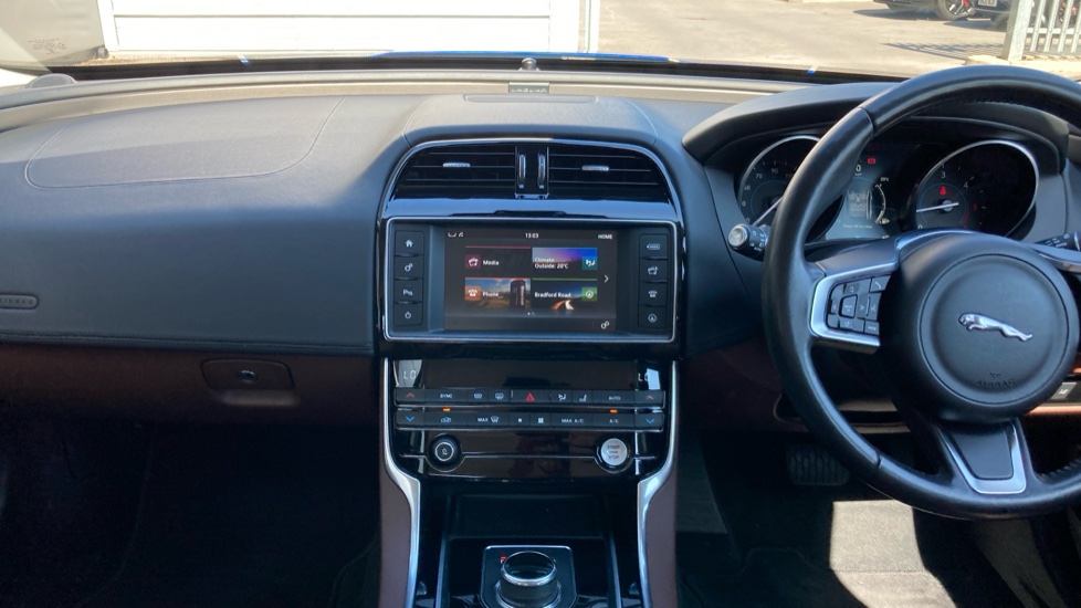 Jaguar XE 2.0d [180] Portfolio 4dr Auto Diesel Saloon - Image 14