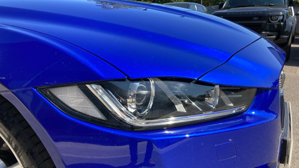 Jaguar XE 2.0d [180] Portfolio 4dr Auto Diesel Saloon - Image 17