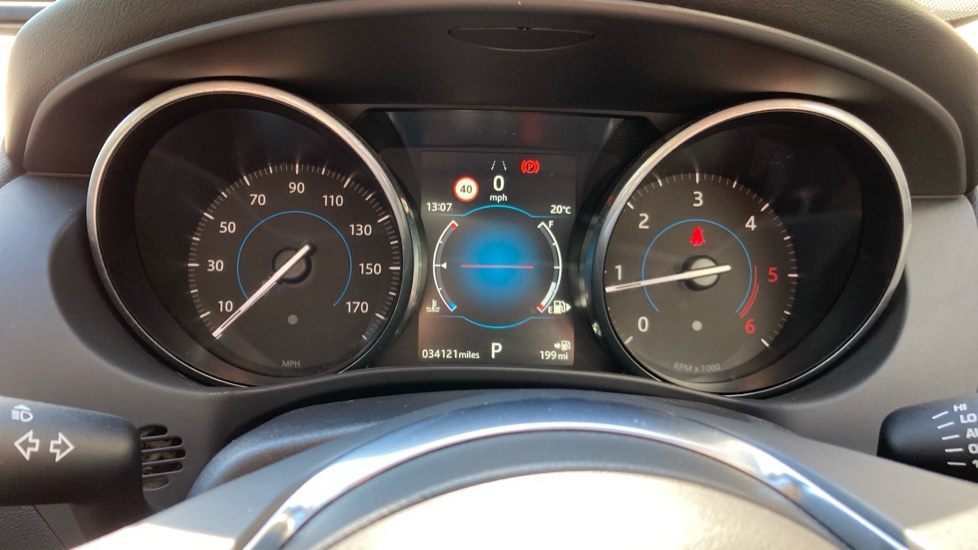 Jaguar XE 2.0d [180] Portfolio 4dr Auto Diesel Saloon - Image 29