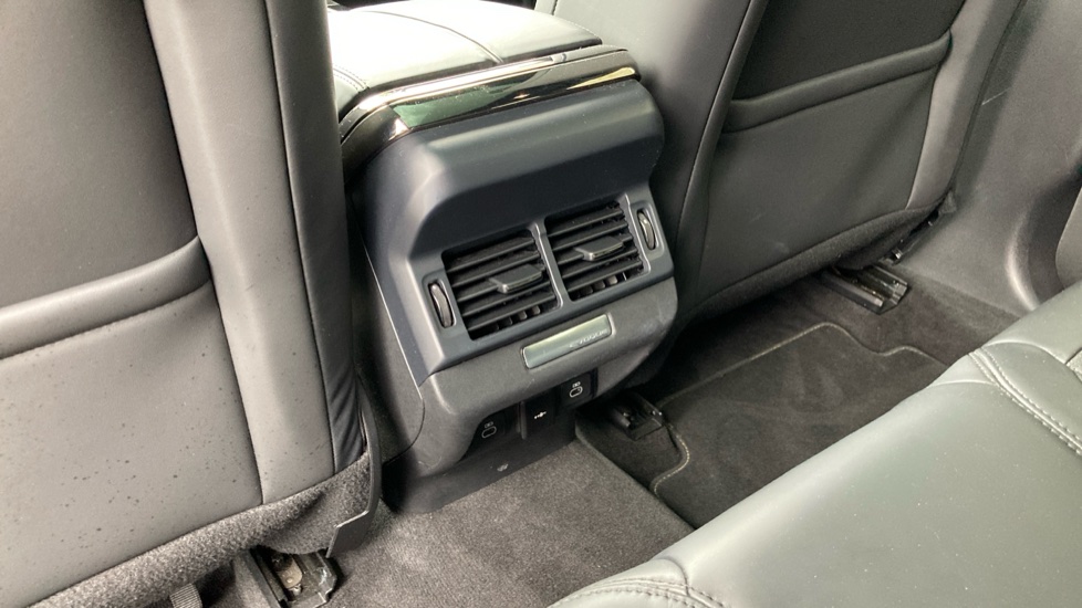 Land Rover Range Rover Evoque 2.0 D200 Dynamic HSE 5dr Auto Diesel Hatchback - Image 18