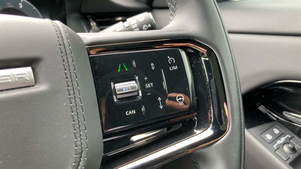 Land Rover Range Rover Evoque 2.0 D200 Autobiography 5dr Auto [Revised] Diesel Hatchback - Image 21