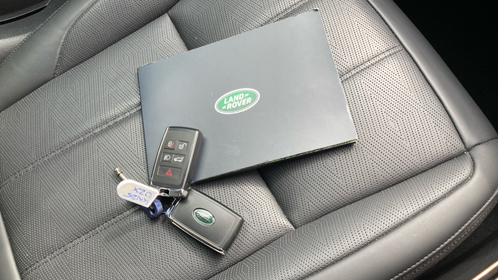 Land Rover Range Rover Evoque 2.0 D200 Autobiography 5dr Auto [Revised] Diesel Hatchback - Image 26