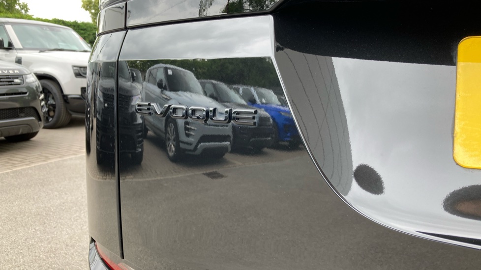 Land Rover Range Rover Evoque 2.0 D200 Autobiography 5dr Auto [Revised] Diesel Hatchback - Image 52