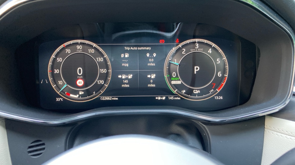 Jaguar F-Pace 2.0 P400e R-Dynamic HSE Black 5dr Auto AWD Estate - Image 16
