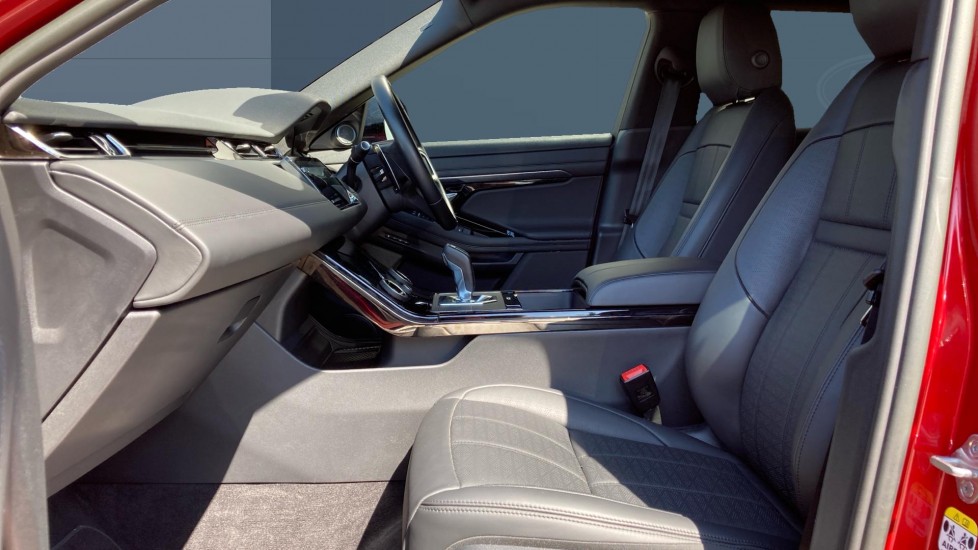 Land Rover Range Rover Evoque 2.0 D200 R-Dynamic HSE 5dr Auto Diesel Hatchback - Image 3