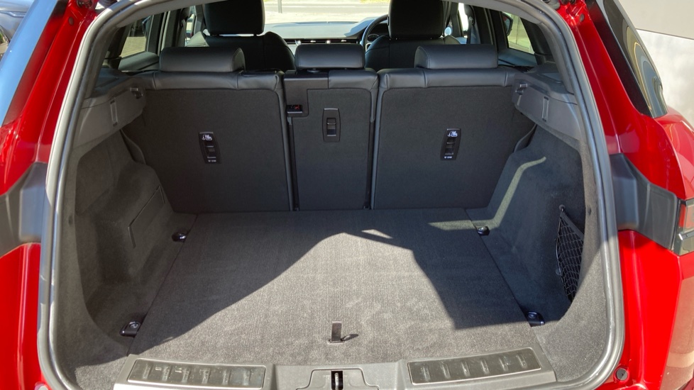 Land Rover Range Rover Evoque 2.0 D200 R-Dynamic HSE 5dr Auto Diesel Hatchback - Image 10