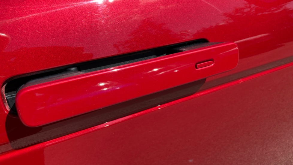 Land Rover Range Rover Evoque 2.0 D200 R-Dynamic HSE 5dr Auto Diesel Hatchback - Image 21