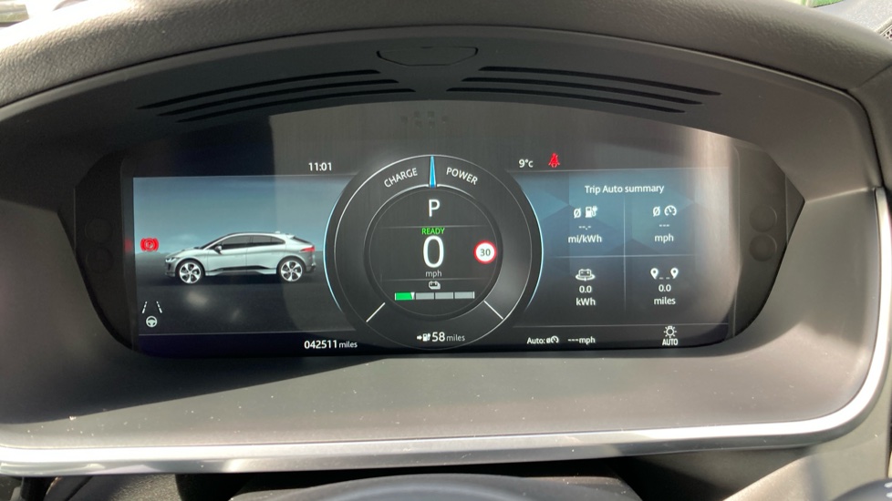 Jaguar I-Pace 294kW EV400 Black 90kWh 5dr Auto [11kW Charger] Electric Estate - Image 16