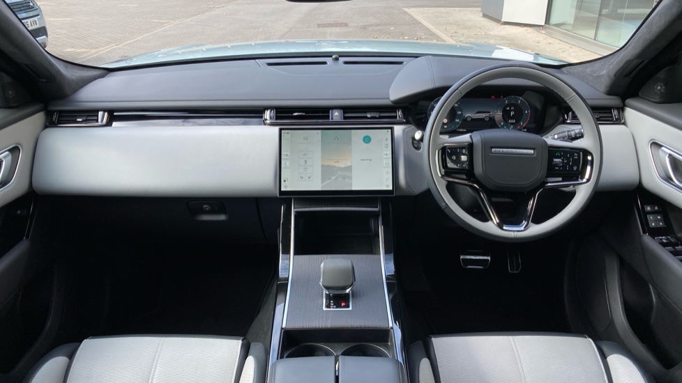 Land Rover Range Rover Velar 2.0 D200 MHEV Autobiography 5dr Auto [Revised] Diesel Estate - Image 9