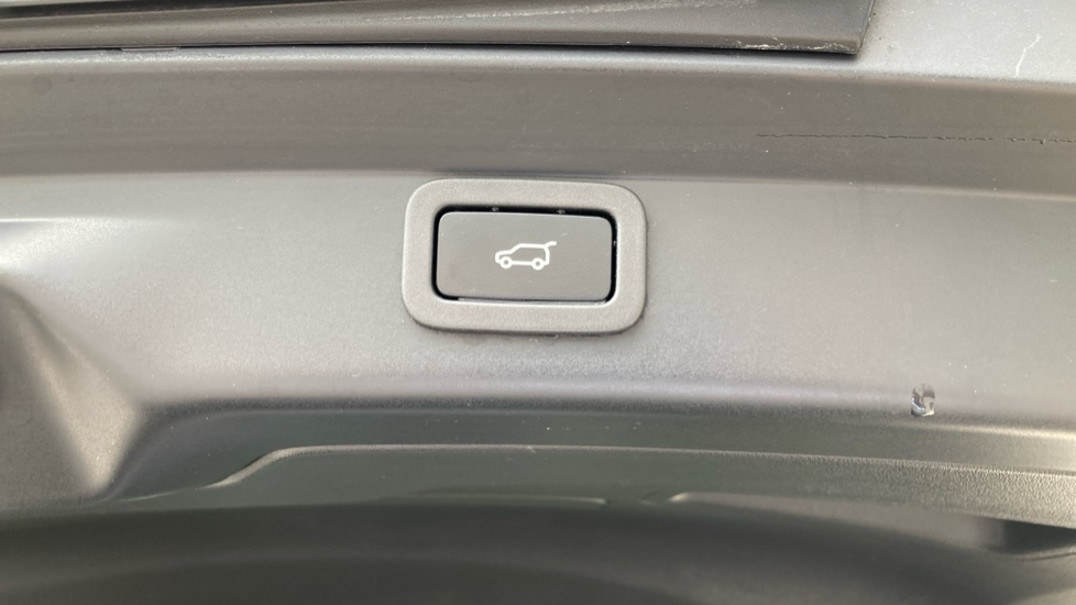 Jaguar I-Pace 294kW EV400 HSE 90kWh 5dr Auto [11kW Charger] Electric Estate - Image 45