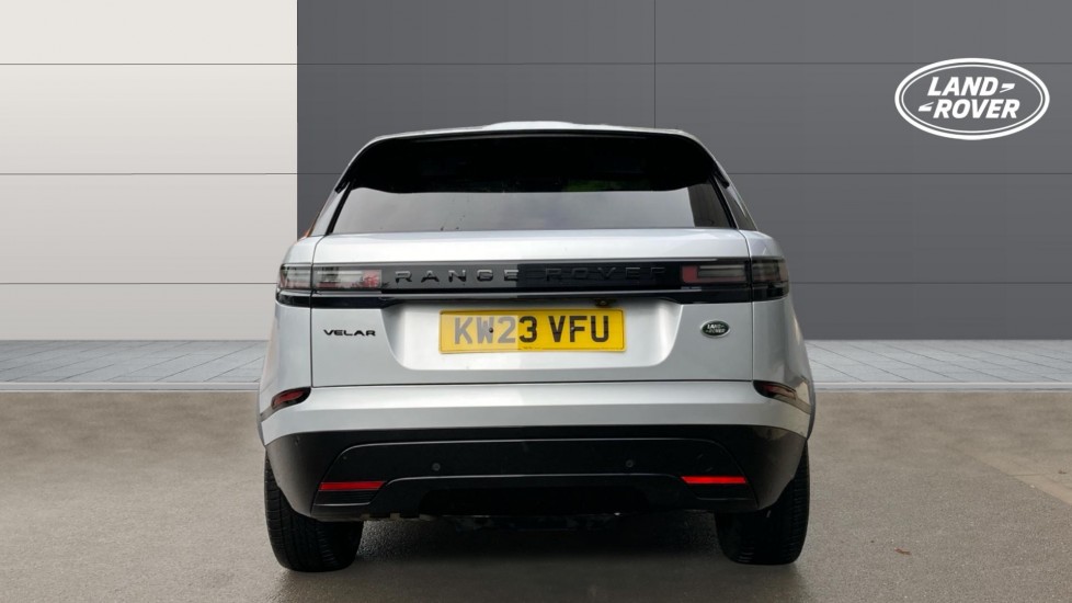 Land Rover Range Rover Velar 2.0 D200 MHEV Dynamic SE 5dr Auto Diesel Estate - Image 6