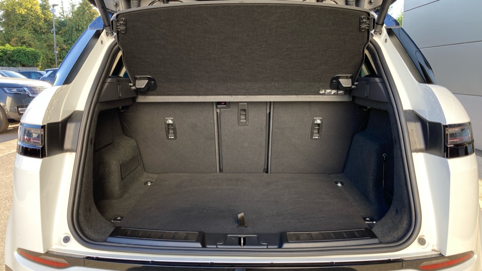 Land Rover Range Rover Evoque 2.0 D200 Autobiography 5dr Auto [Revised] Diesel Hatchback - Image 10
