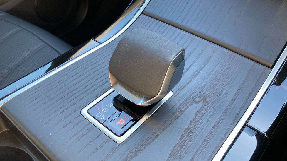 Land Rover Range Rover Evoque 2.0 D200 Autobiography 5dr Auto [Revised] Diesel Hatchback - Image 13