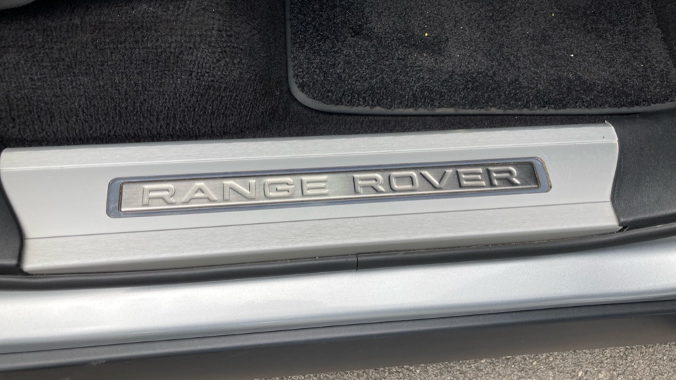 Land Rover Range Rover Sport 3.0 SDV6 Autobiography Dynamic 5dr Auto Diesel Estate - Image 24