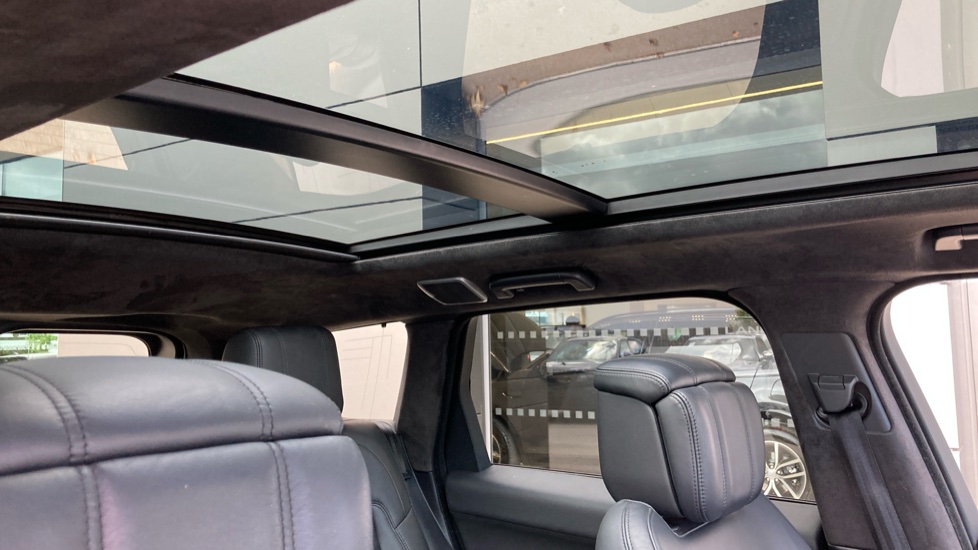 Land Rover Range Rover Sport 3.0 SDV6 Autobiography Dynamic 5dr Auto Diesel Estate - Image 39