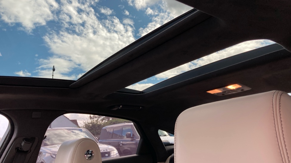 Jaguar XJ 3.0d V6 R-Sport 4dr Auto Diesel Saloon - Image 52