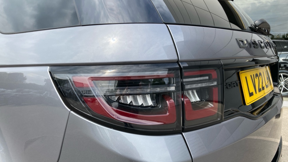 Land Rover Discovery Sport 2.0 D200 R-Dynamic HSE 5dr Auto Diesel Station Wagon - Image 19