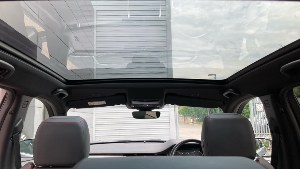 Land Rover Discovery Sport 2.0 D200 R-Dynamic HSE 5dr Auto Diesel Station Wagon - Image 52