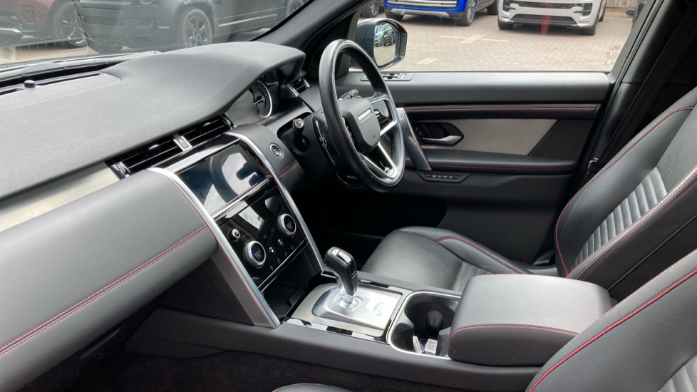 Land Rover Discovery Sport 2.0 D200 R-Dynamic HSE 5dr Auto Diesel Station Wagon - Image 57