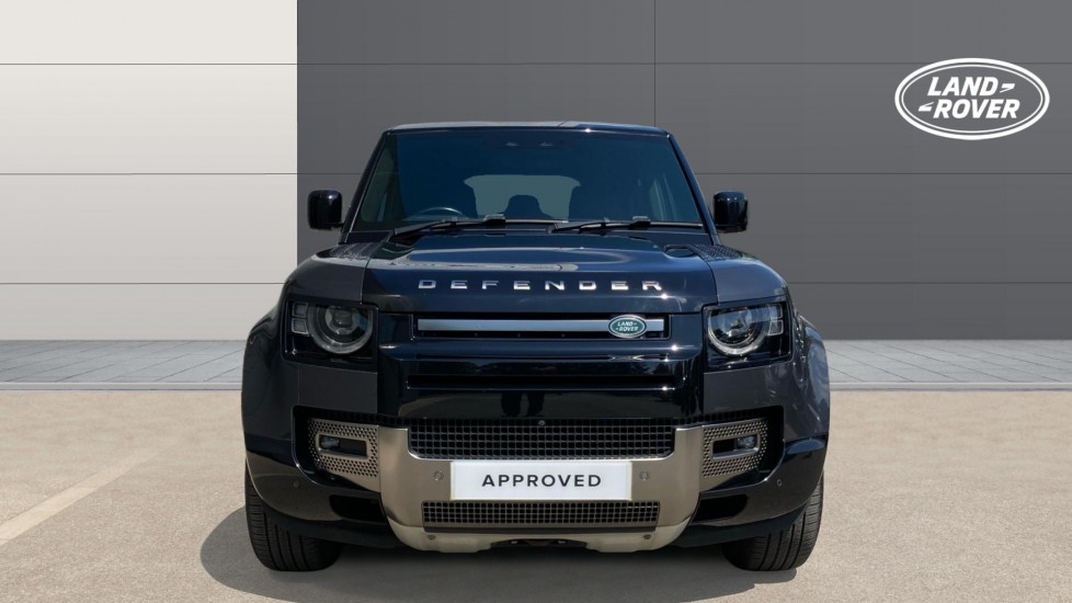 Land Rover Defender 3.0 D300 X 110 5dr Auto Diesel Estate - Image 7