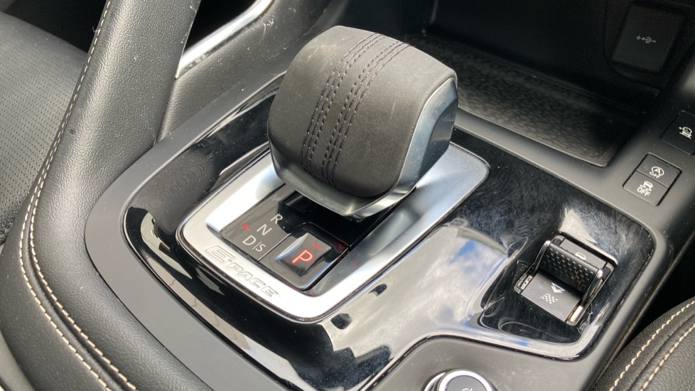 Jaguar E-Pace 2.0 D165 R-Dynamic S 5dr 2WD Diesel Estate - Image 13
