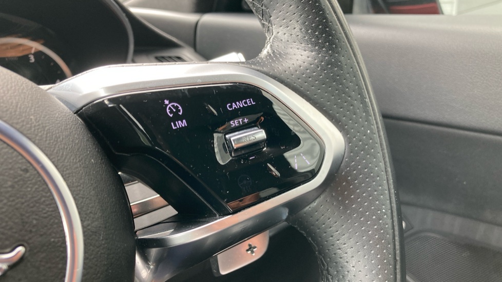 Jaguar E-Pace 2.0 D165 R-Dynamic S 5dr 2WD Diesel Estate - Image 37