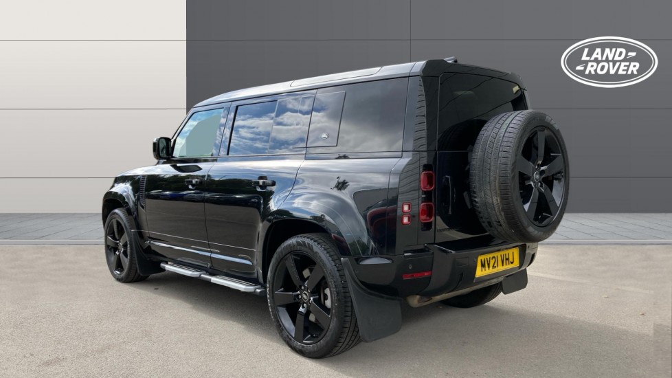Land Rover Defender 2.0 P300 HSE 110 5dr Auto Petrol Estate - Image 2