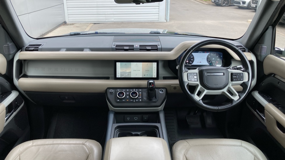 Land Rover Defender 2.0 P300 HSE 110 5dr Auto Petrol Estate - Image 9
