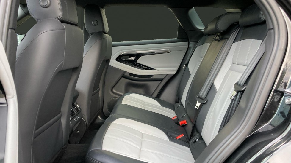 Land Rover Range Rover Evoque 2.0 D200 R-Dynamic SE 5dr Auto Diesel Hatchback - Image 4