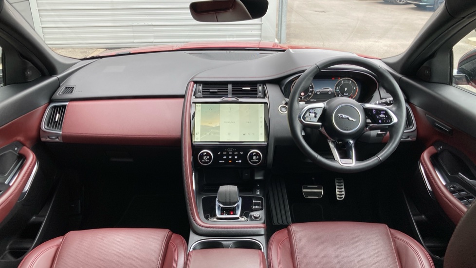 Jaguar E-Pace 2.0 D200 R-Dynamic S 5dr Auto Diesel Estate - Image 9
